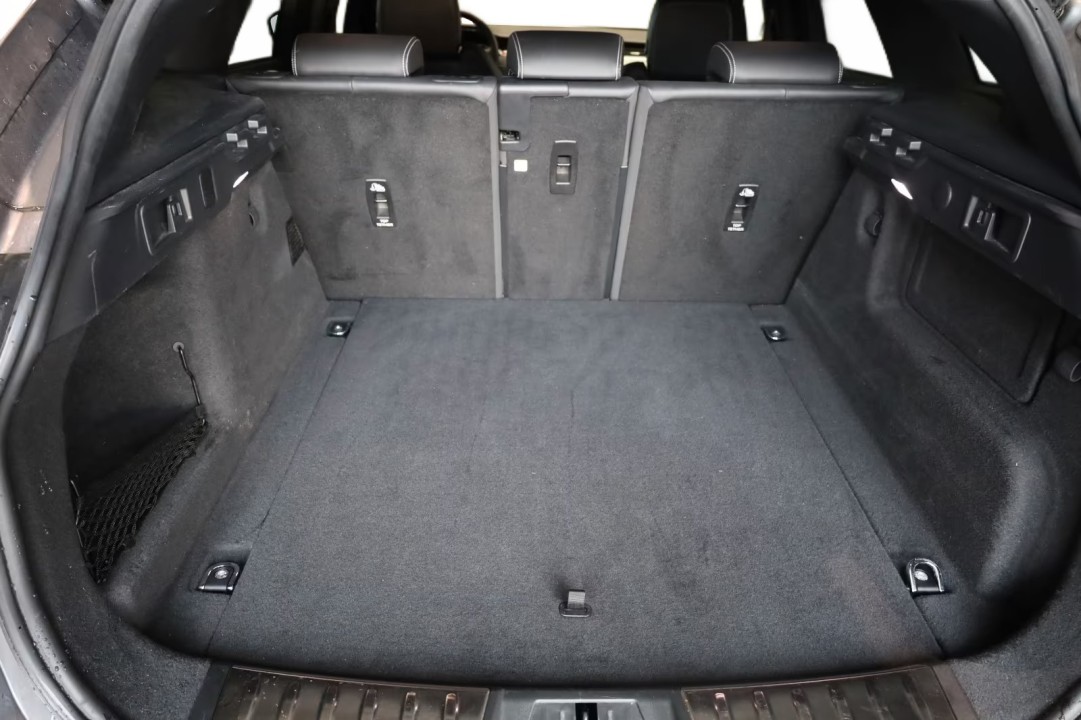 Jaguar F-Pace D200 AWD R-Dynamic S - foto 19