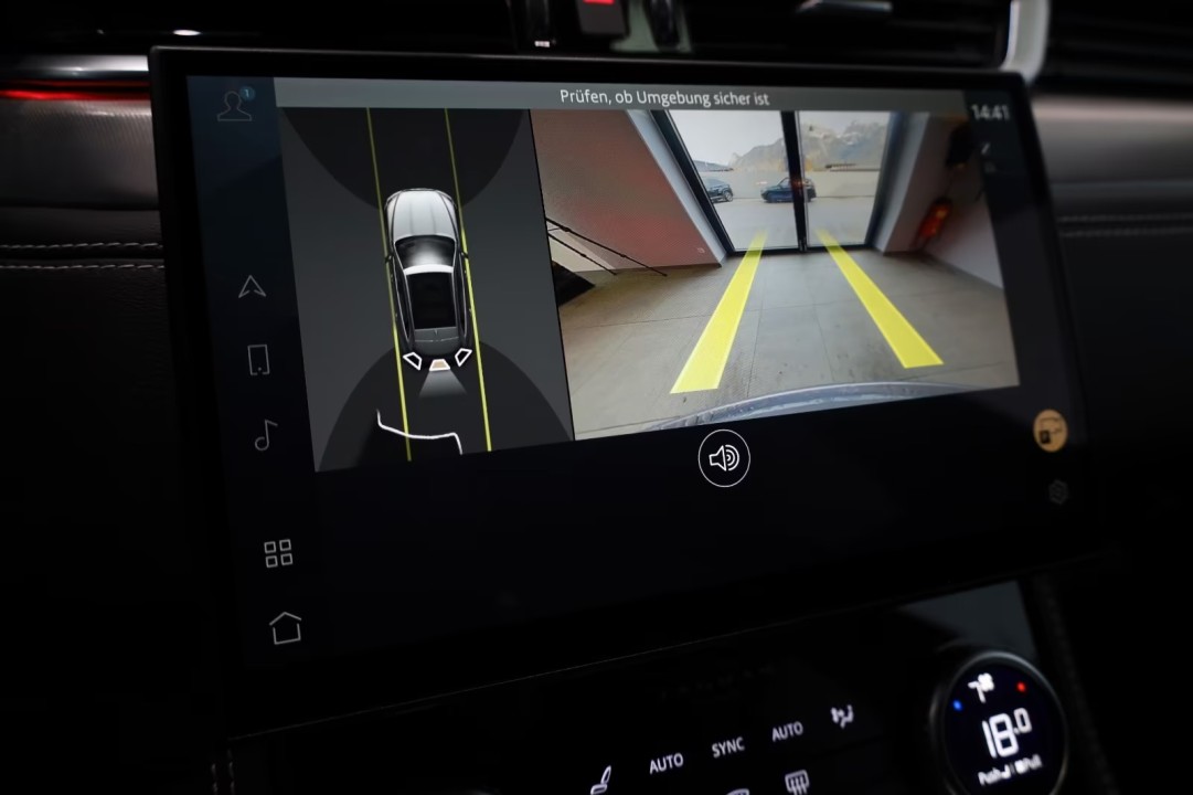 Jaguar F-Pace D200 AWD R-Dynamic S - foto 16