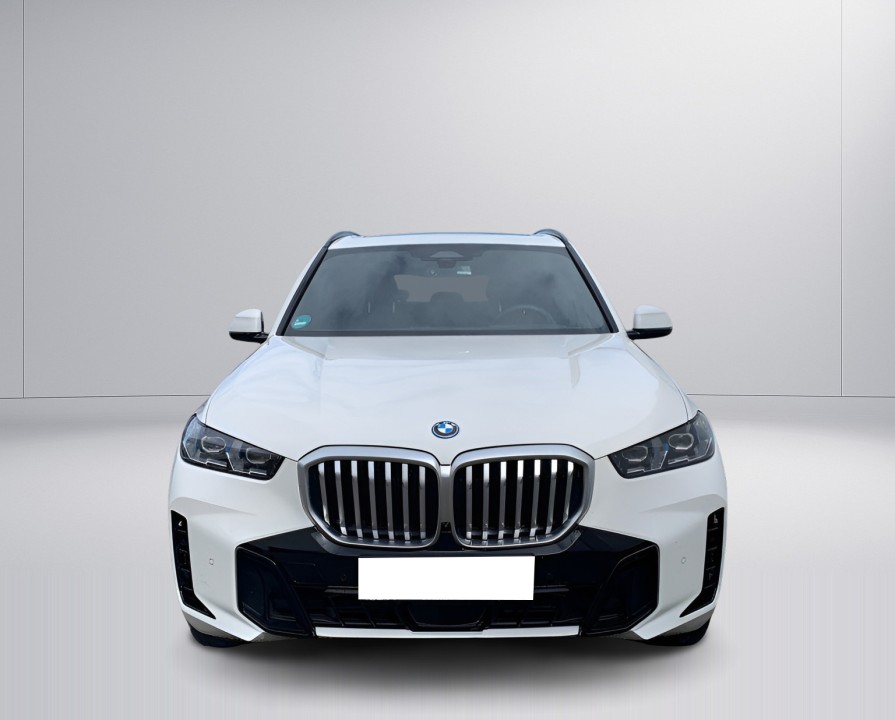 BMW X5 xDrive50e M-Sport (2)