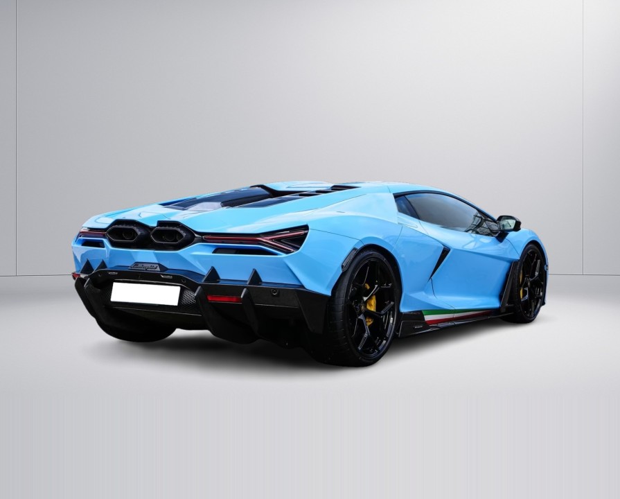 Lamborghini Revuelto (3)
