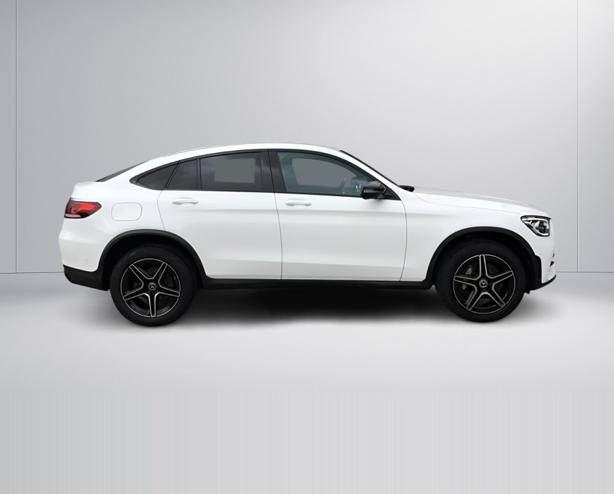 Mercedes-Benz GLC Coupé 300de 4MATIC AMG Line (2)