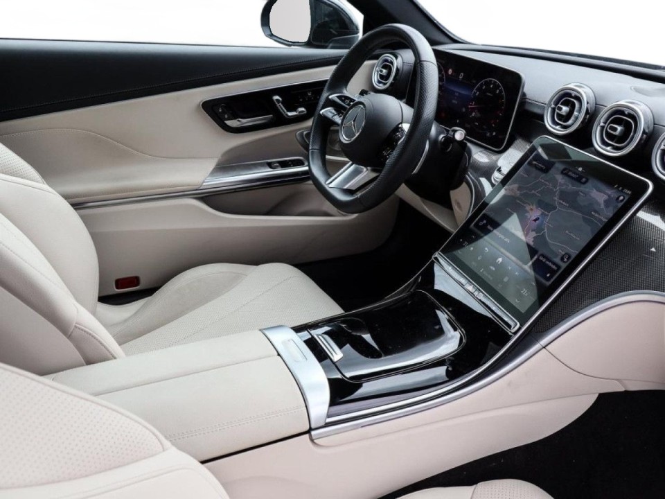 Mercedes-Benz CLE 300 4MATIC AMG Line (5)