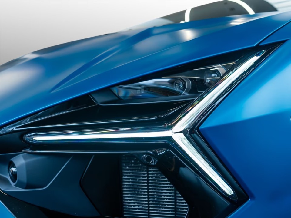 Lamborghini Revuelto - foto 21