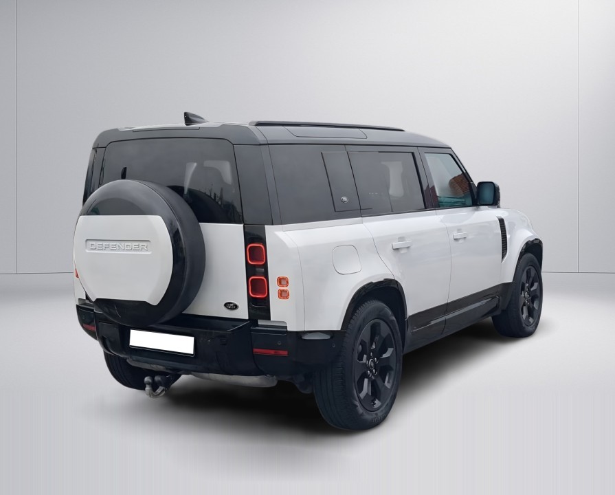 Land Rover Defender 110 X-Dynamic HSE D300 (2)
