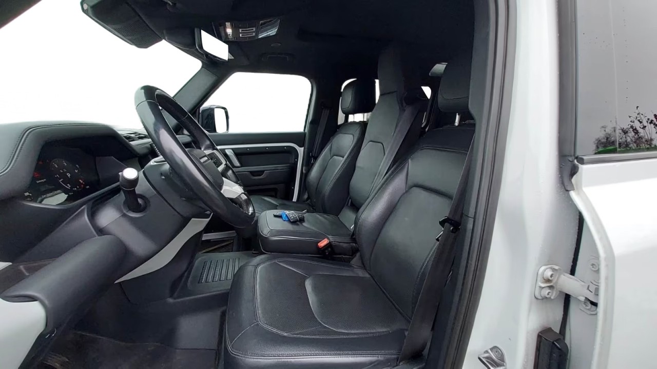 Land Rover Defender 110 X-Dynamic HSE D300 - foto 7