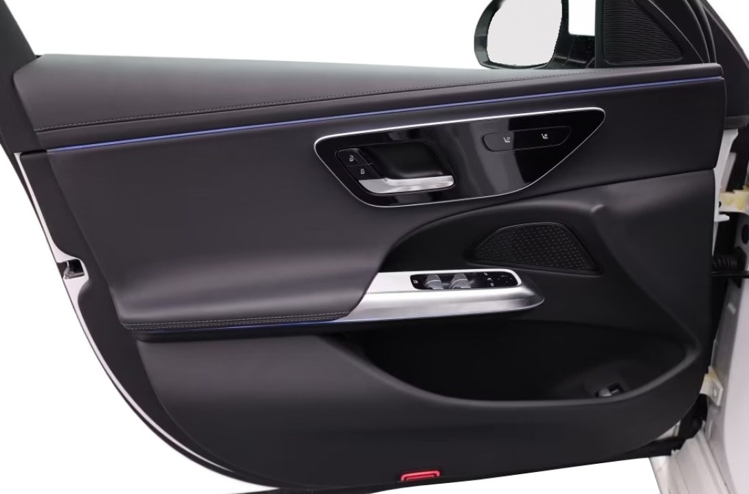 Mercedes-Benz E 220d AMG Line - foto 22