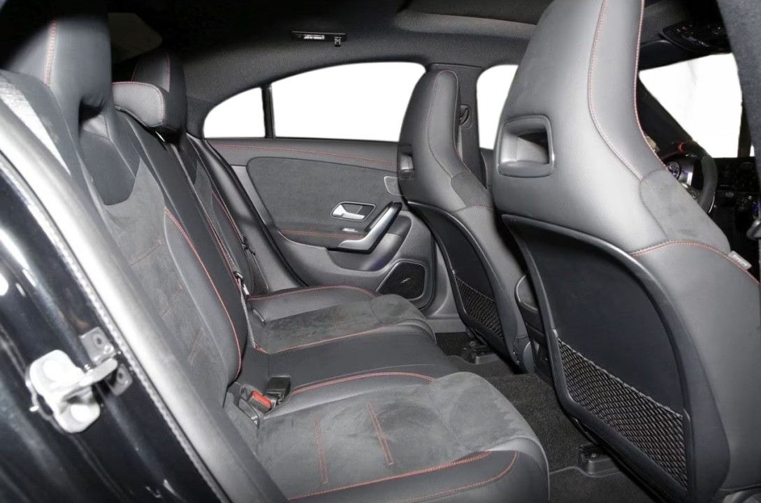 Mercedes-Benz CLA AMG 45s 4MATIC - foto 14