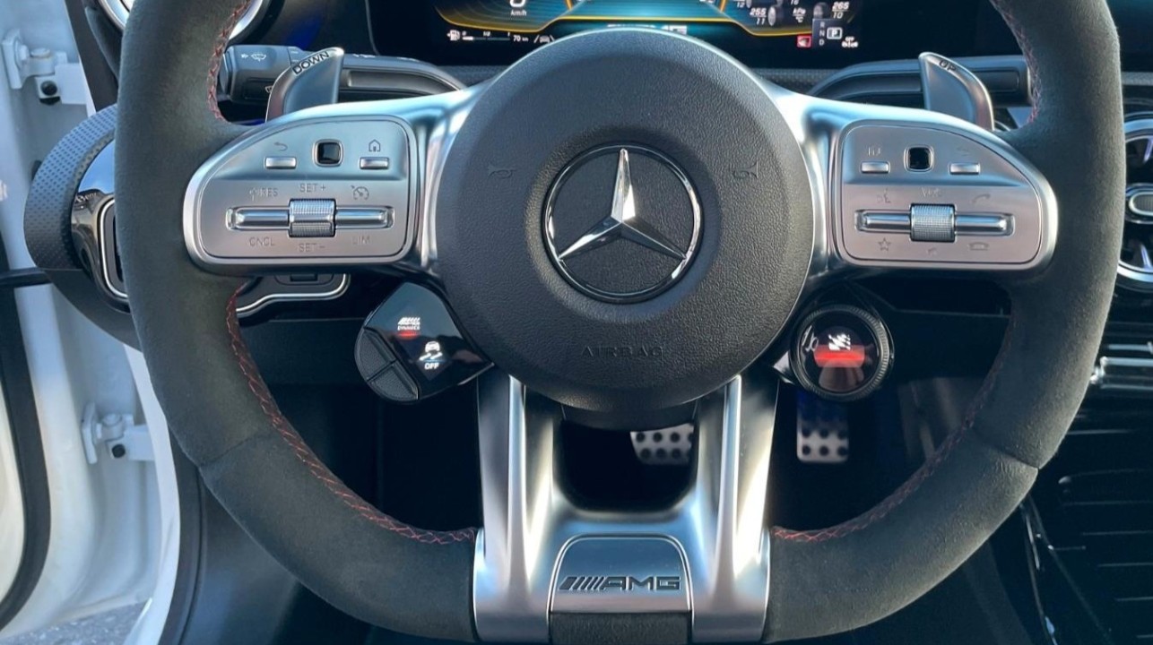 Mercedes-Benz CLA AMG 45s 4MATIC - foto 12