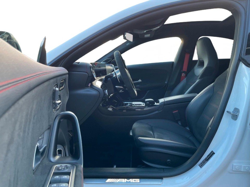 Mercedes-Benz CLA AMG 45s 4MATIC - foto 6