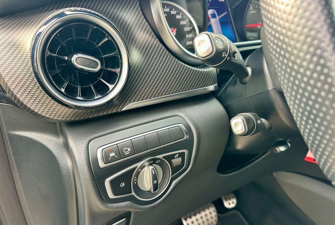 Mercedes-Benz V 250d Long AMG Line - foto 24