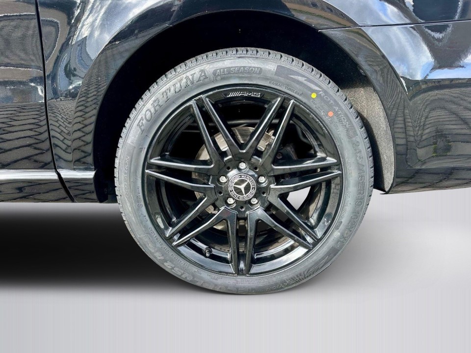 Mercedes-Benz V 250d Long AMG Line - foto 42
