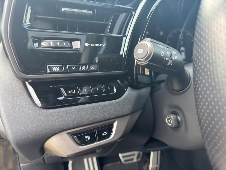 Lexus Seria RX 500h AWD F-Sport - foto 16