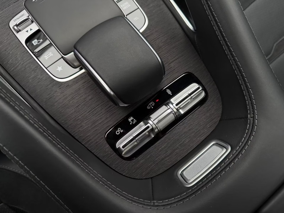 Mercedes-Benz GLE AMG 53 4MATIC+ - foto 20