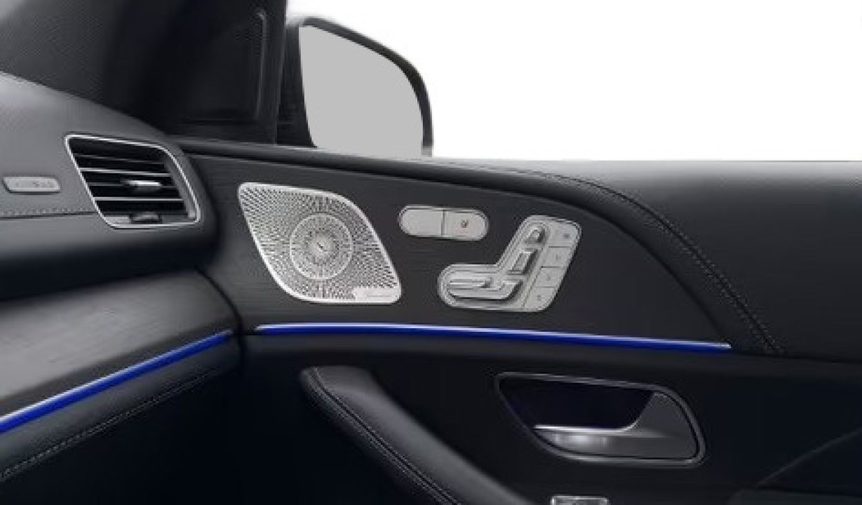 Mercedes-Benz GLE AMG 53 4MATIC+ - foto 39