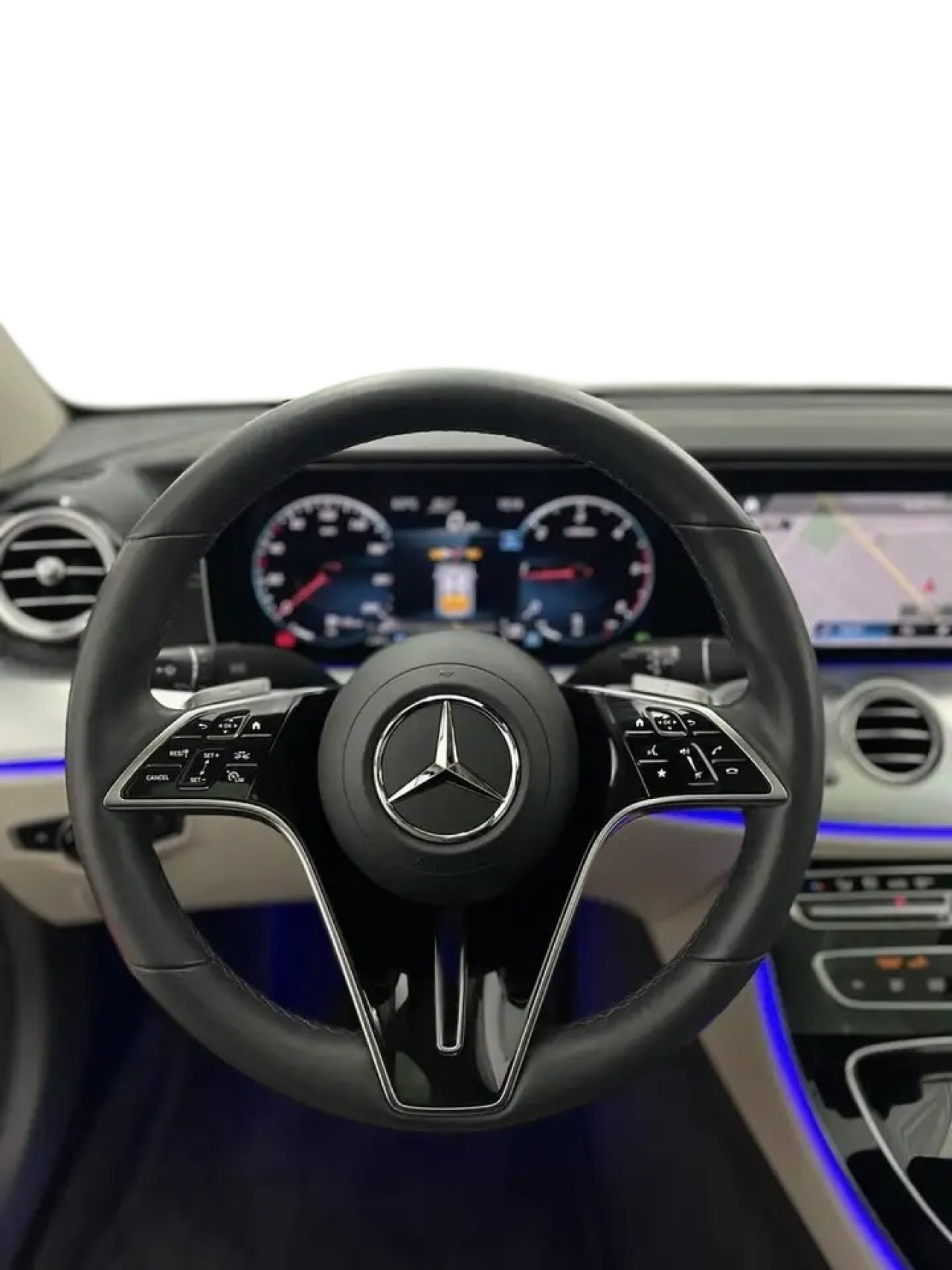 Mercedes-Benz E 220d Avantgarde - foto 7