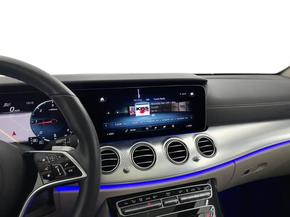 Mercedes-Benz E 220d Avantgarde - foto 17