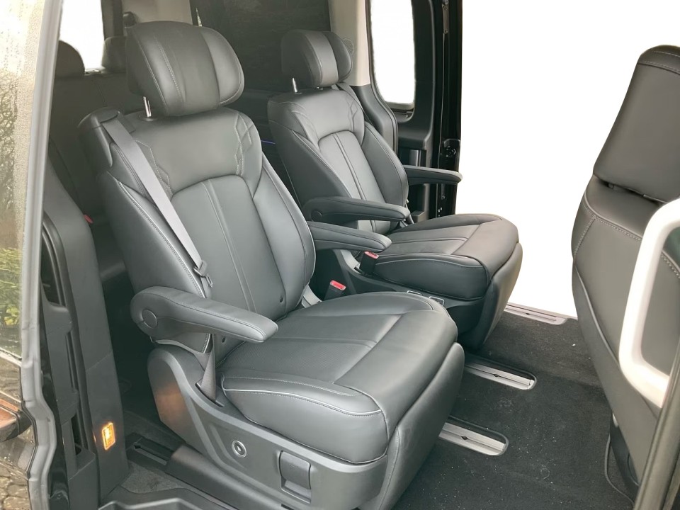 Hyundai Staria Signature HEV - foto 10