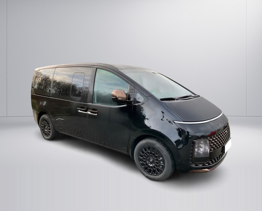 Hyundai Staria Signature HEV