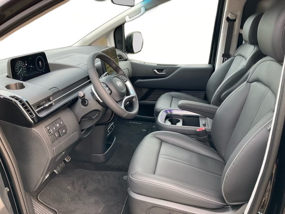 Hyundai Staria Signature HEV - foto 7