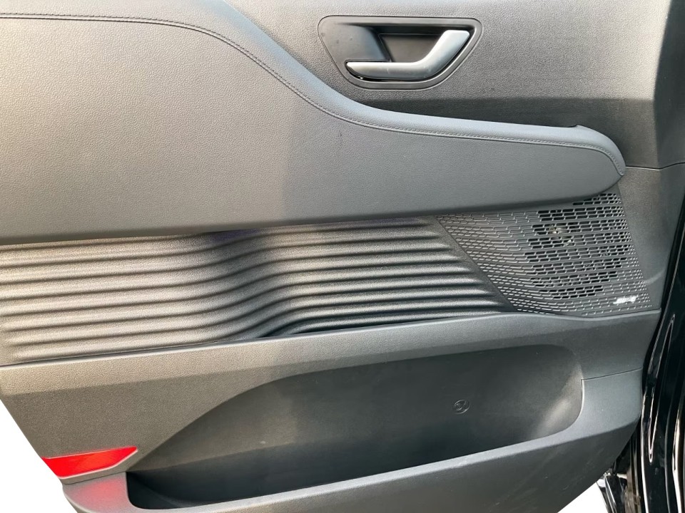 Hyundai Staria Signature HEV - foto 15