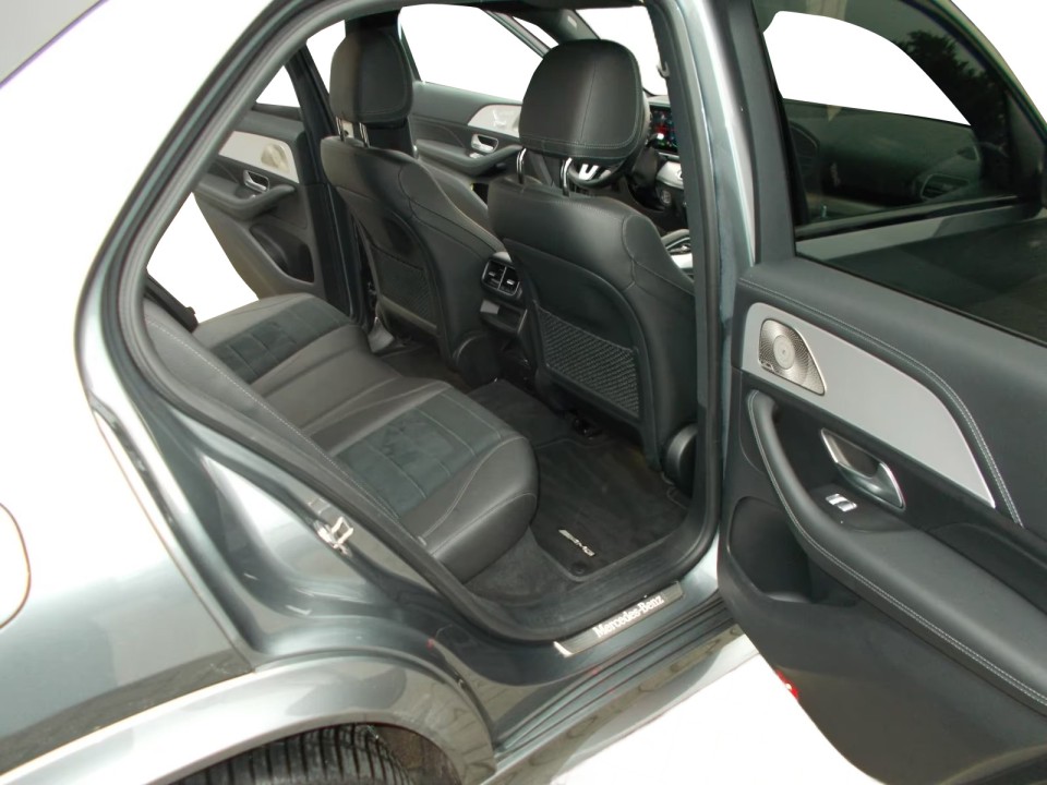 Mercedes-Benz GLE 350e 4MATIC - foto 9