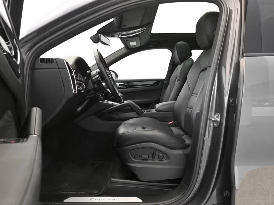 Porsche Cayenne Coupe - foto 11