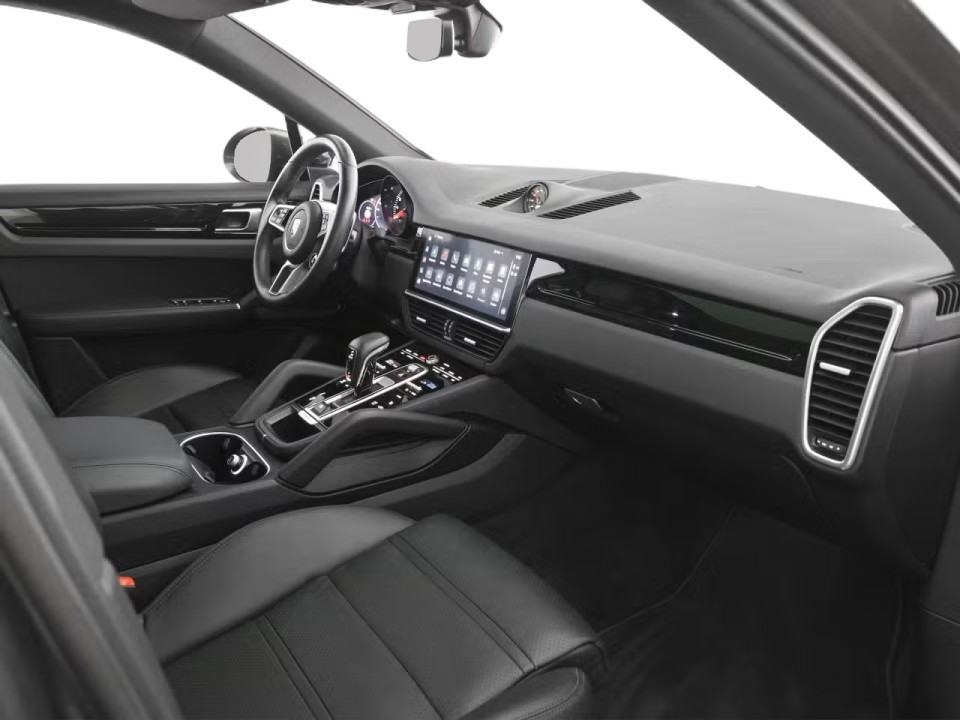 Porsche Cayenne Coupe - foto 10