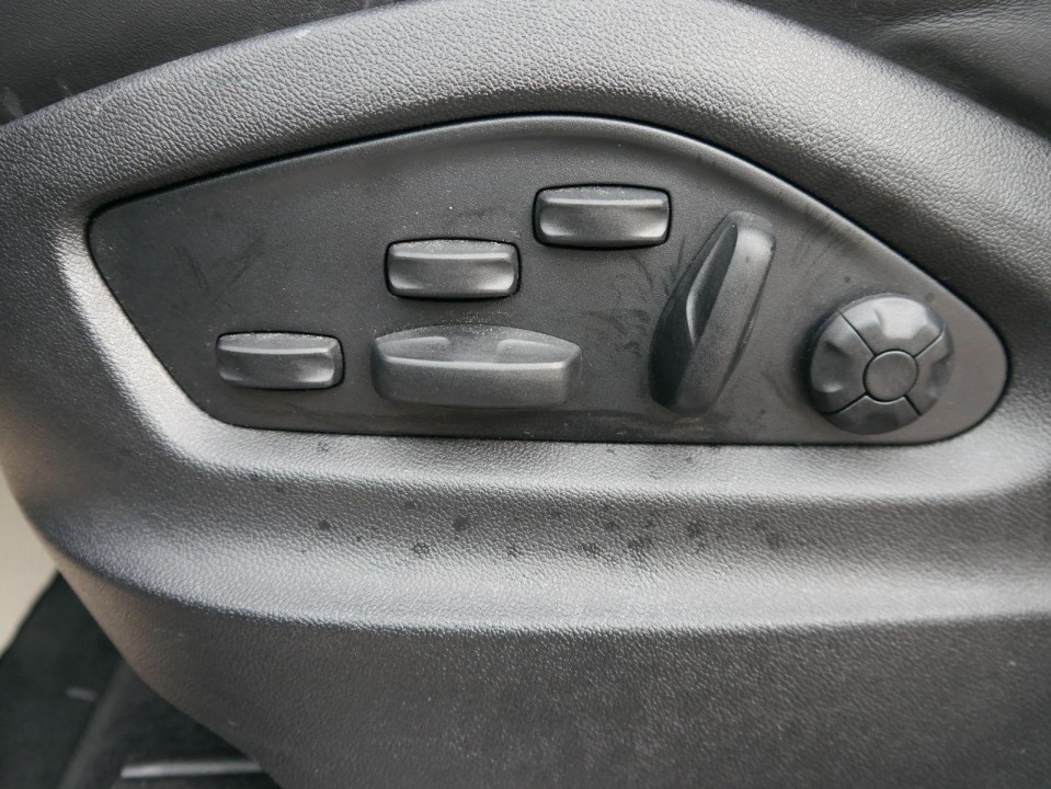 Porsche Cayenne Coupe - foto 12