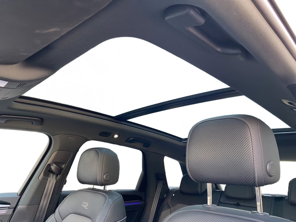 Volkswagen Touareg 4MOTION R-Line - foto 19