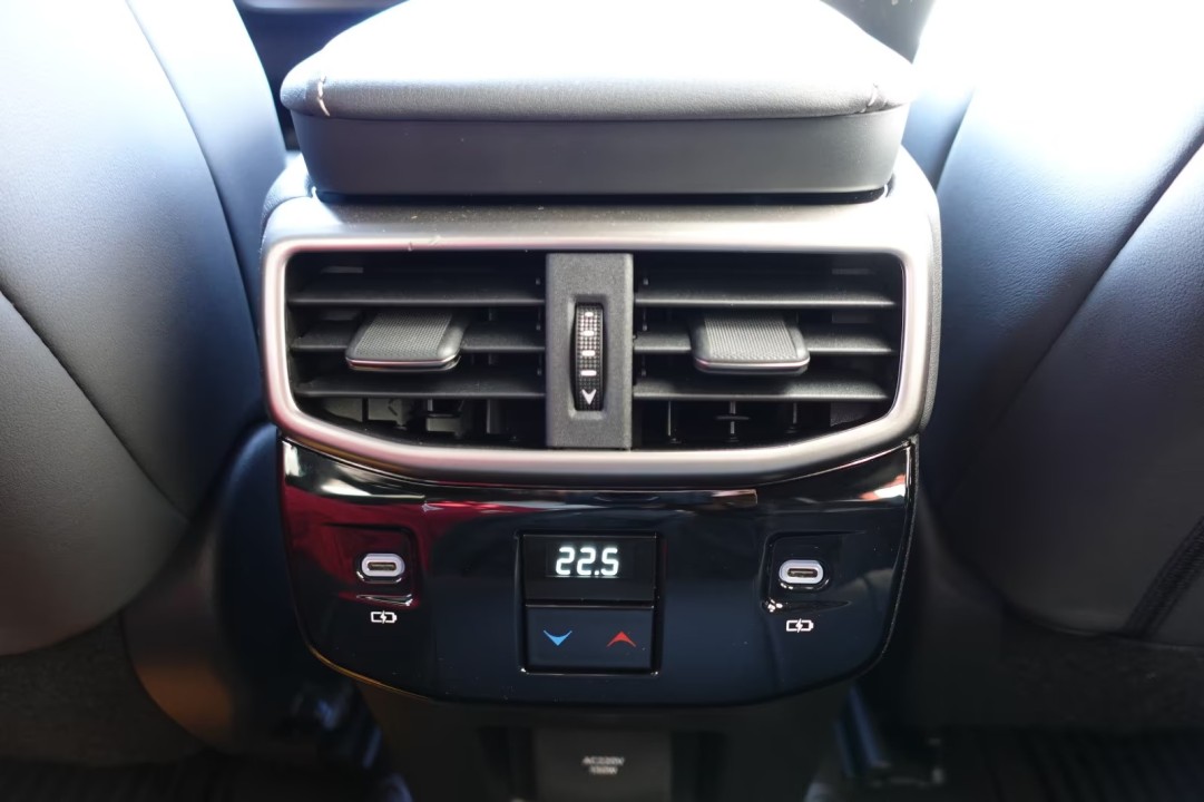 Lexus Seria RX 500h F-Sport - foto 22