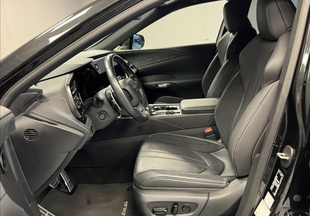 Lexus Seria RX Lexus RX 500h - foto 9