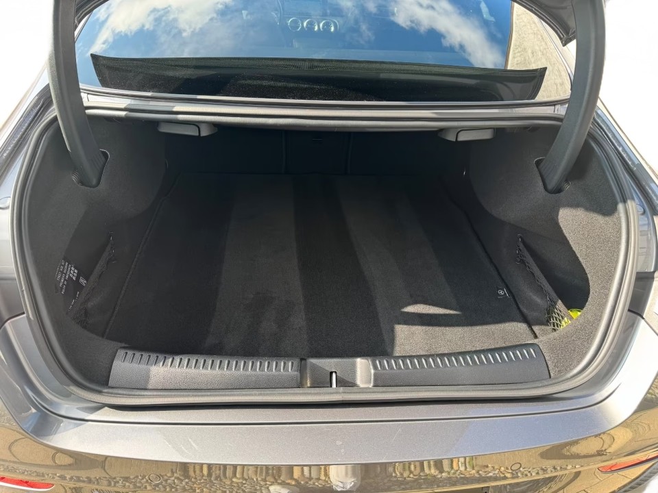 Mercedes-Benz CLA 200 AMG - foto 18