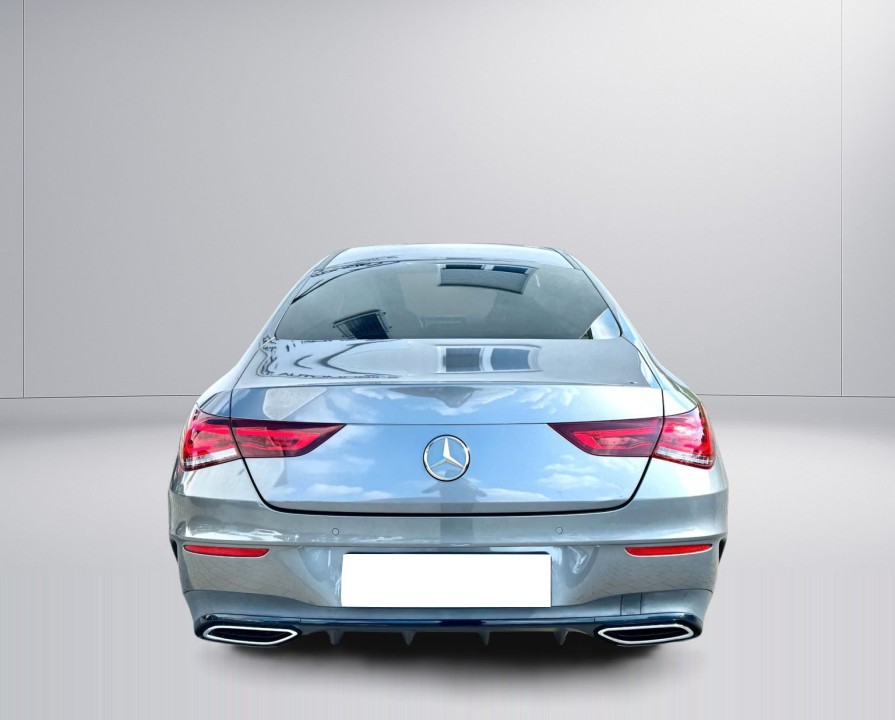 Mercedes-Benz CLA 200 AMG (4)