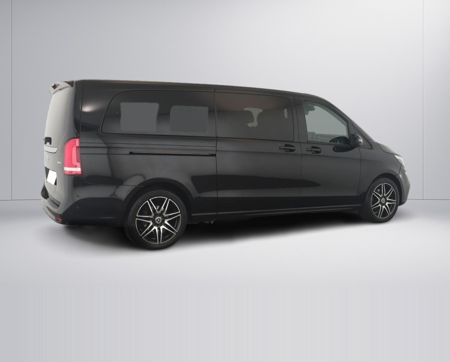 Mercedes-Benz V 300d 4MATIC Extralong Avantgarde (5)