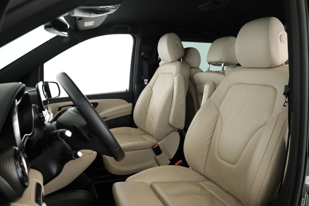 Mercedes-Benz V 300d 4MATIC Extralong Avantgarde - foto 10