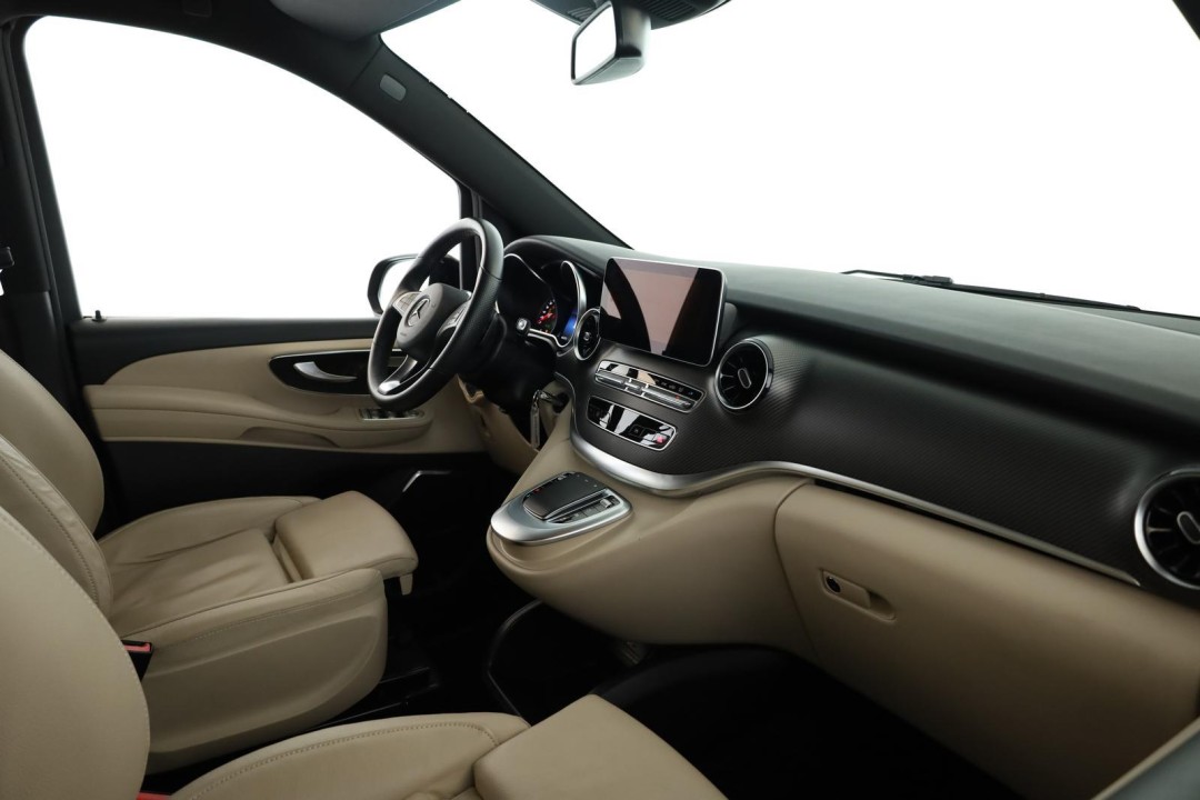 Mercedes-Benz V 300d 4MATIC Extralong Avantgarde - foto 14