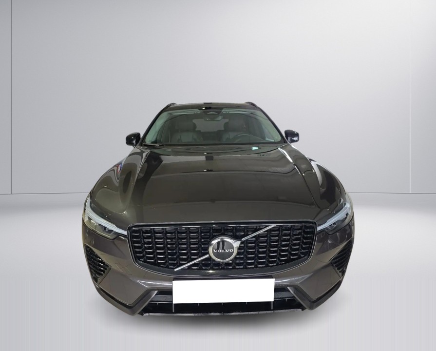 Volvo XC 60 T6 Plus Dark Recharge - foto 9
