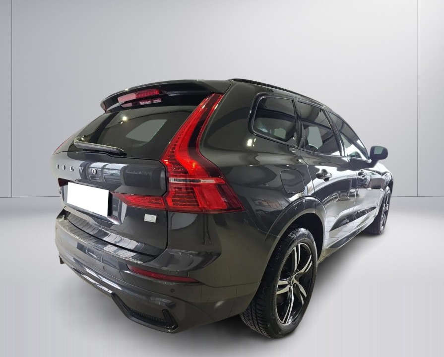 Volvo XC 60 T6 Plus Dark Recharge (2)