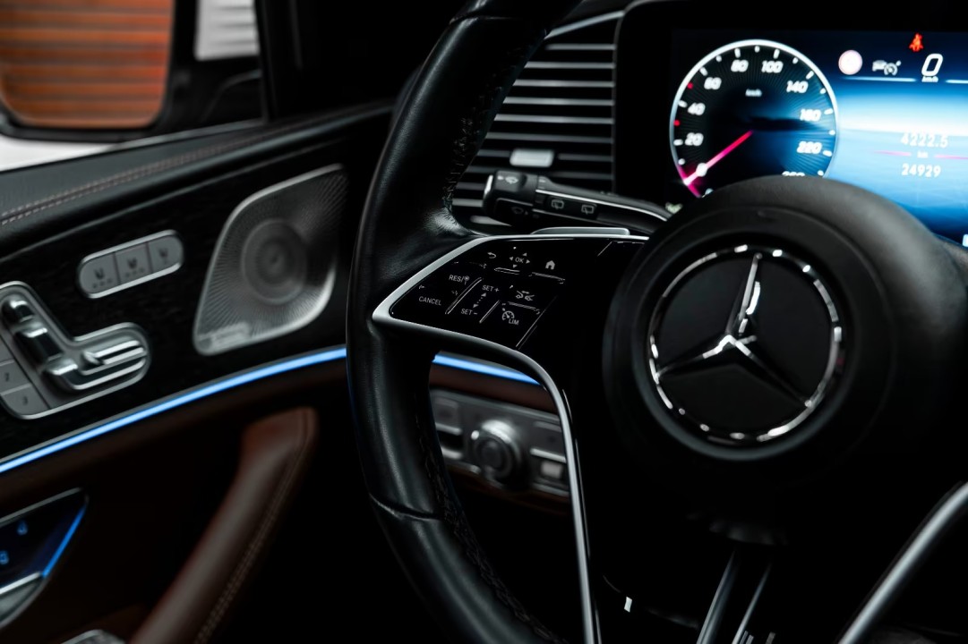 Mercedes-Benz GLE 450 4MATIC AMG - foto 8