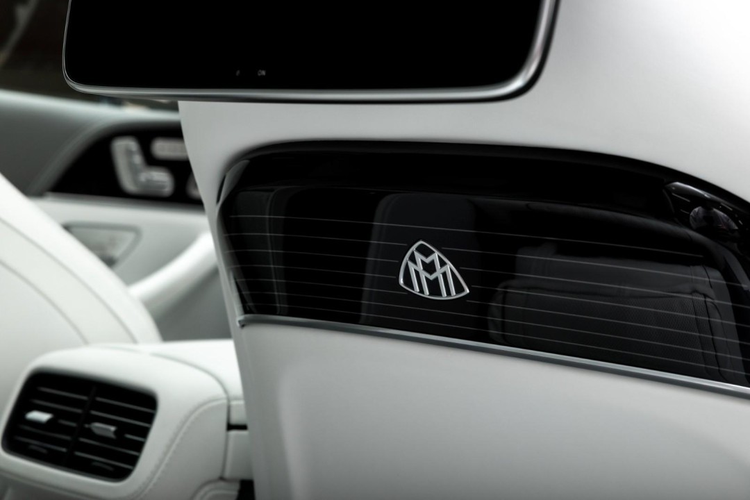 Mercedes-Benz GLS Maybach 600 - foto 17