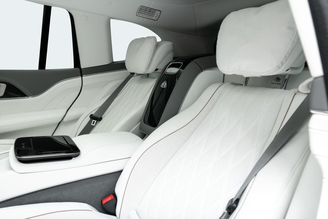 Mercedes-Benz GLS Maybach 600 - foto 14