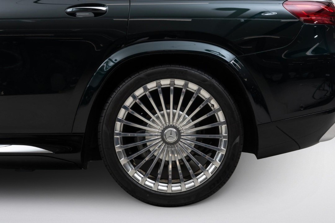 Mercedes-Benz GLS Maybach 600 - foto 21