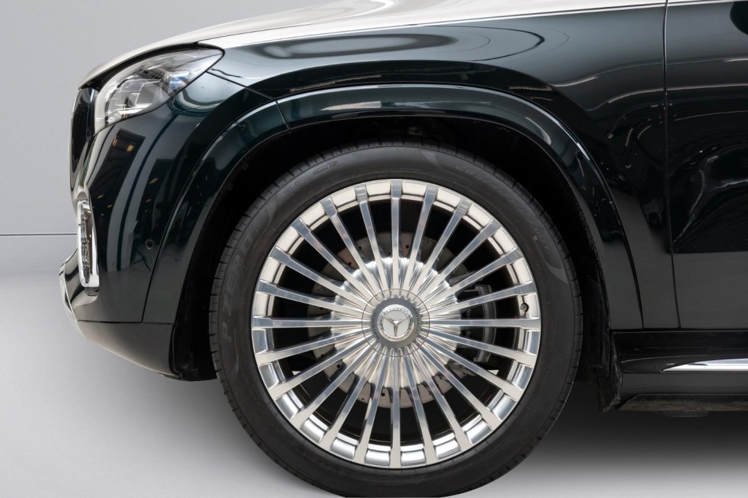 Mercedes-Benz GLS Maybach 600 - foto 22