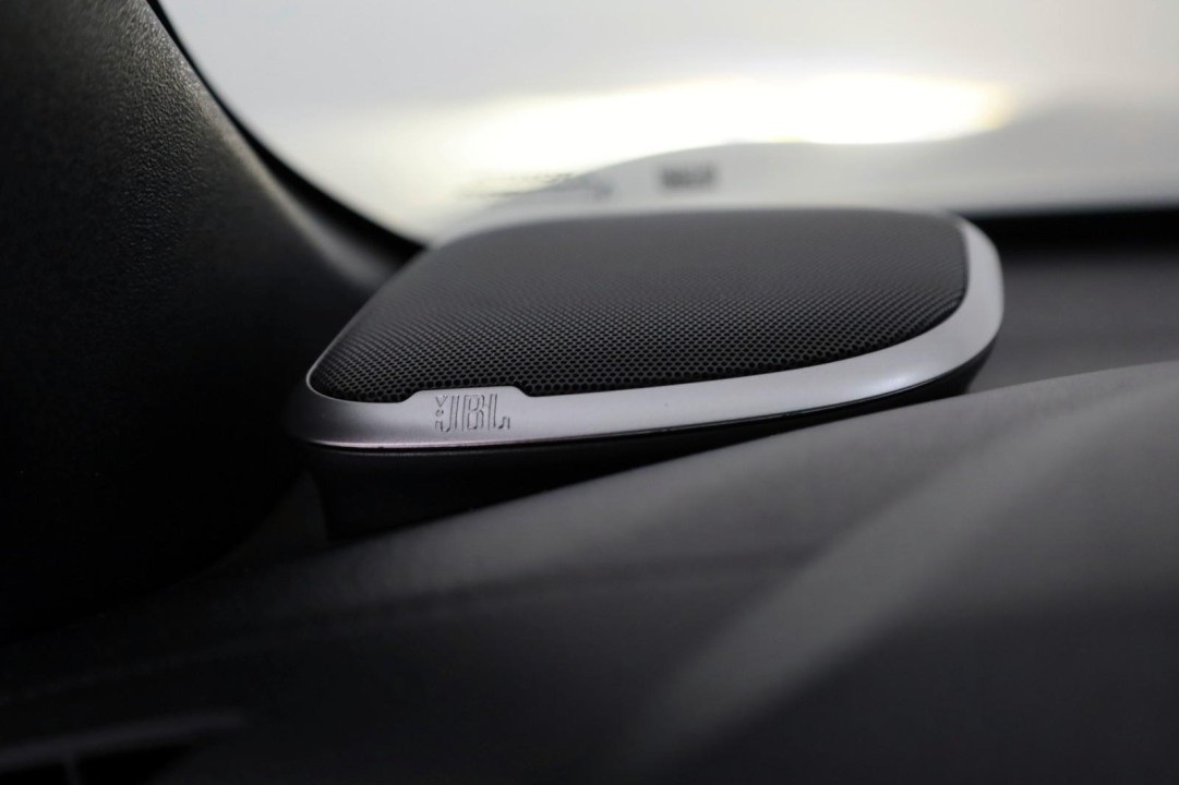 Toyota Hilux Invincible - foto 23