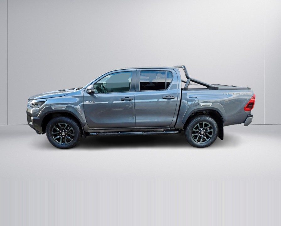 Toyota Hilux Invincible - foto 7