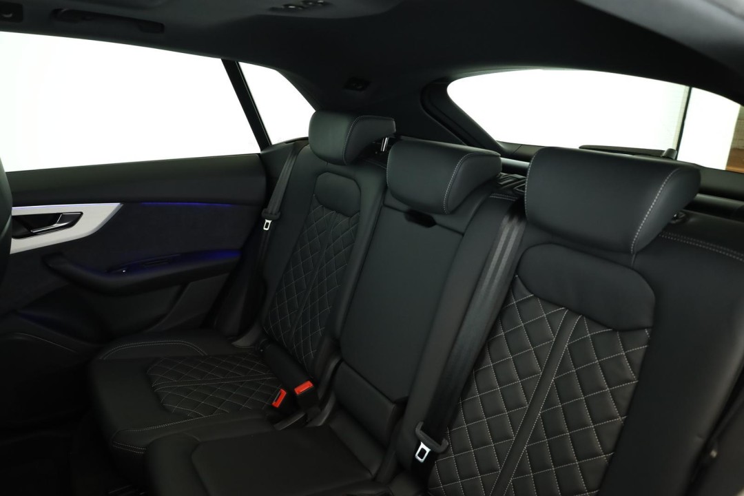 Audi Q8 50TDI quattro tiptronic S-Line - foto 11