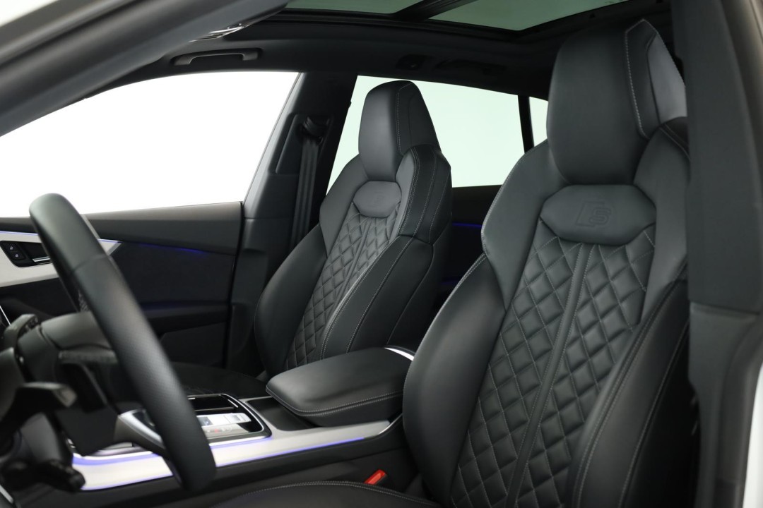 Audi Q8 50TDI quattro tiptronic S-Line - foto 10
