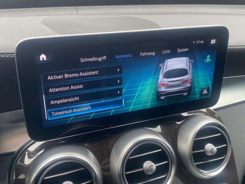 Mercedes-Benz GLC Coupé 200d 4MATIC AMG Line - foto 17