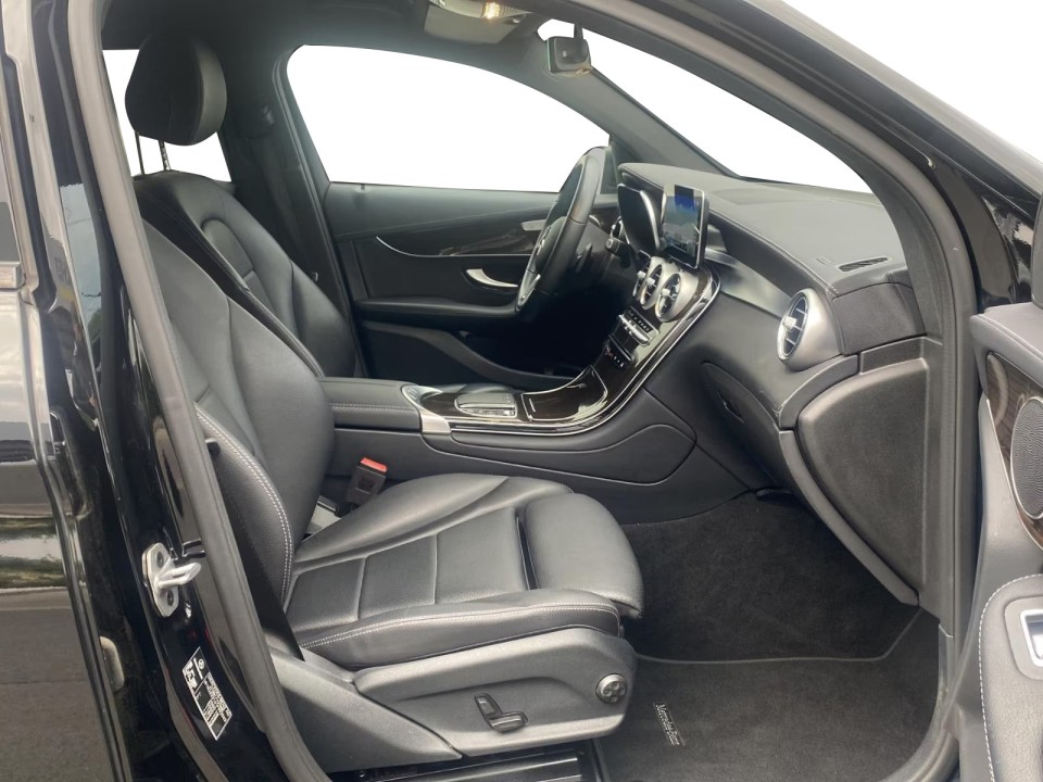 Mercedes-Benz GLC Coupé 200d 4MATIC AMG Line - foto 15