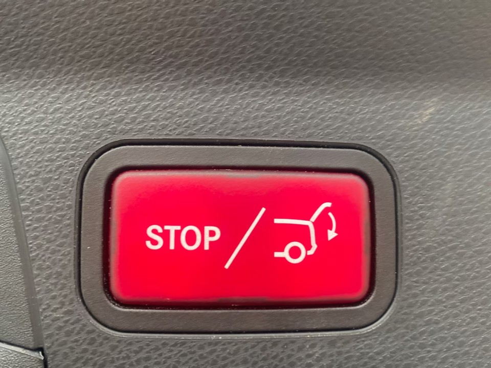 Mercedes-Benz GLC Coupé 200d 4MATIC AMG Line - foto 24